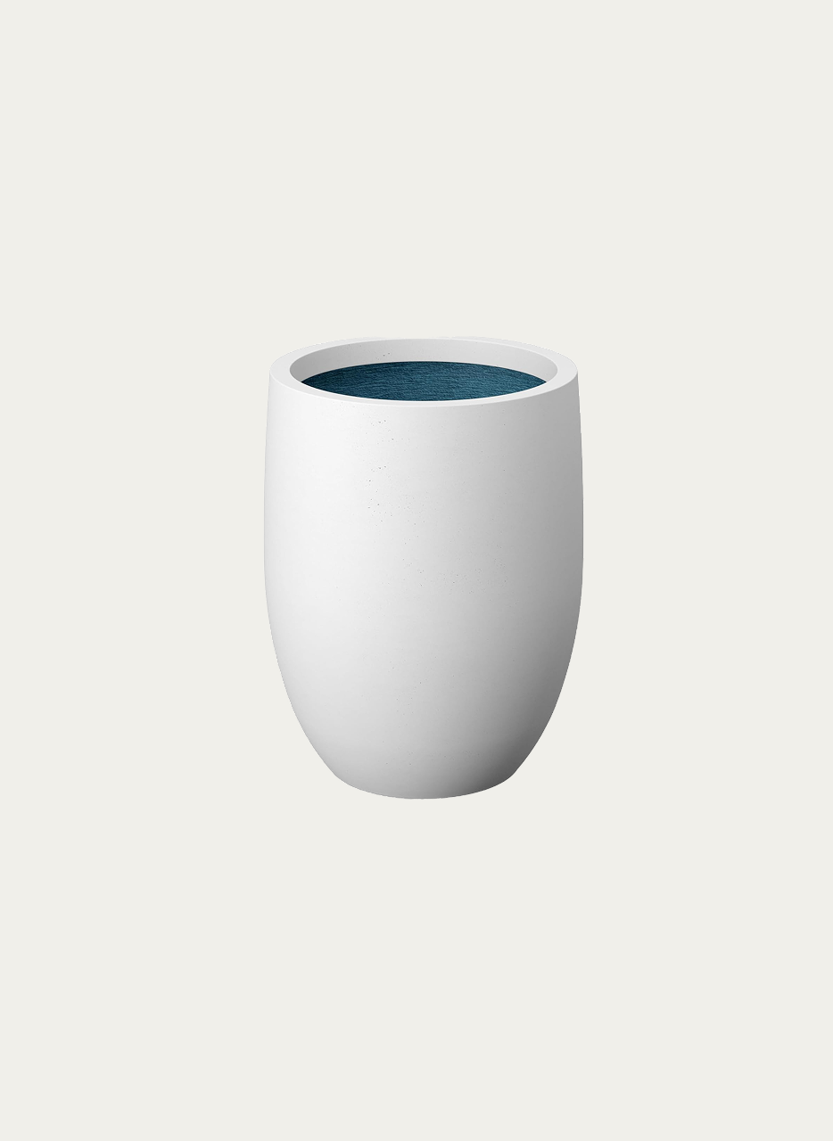 Kante 16.5 Inch Tall Concrete Planter